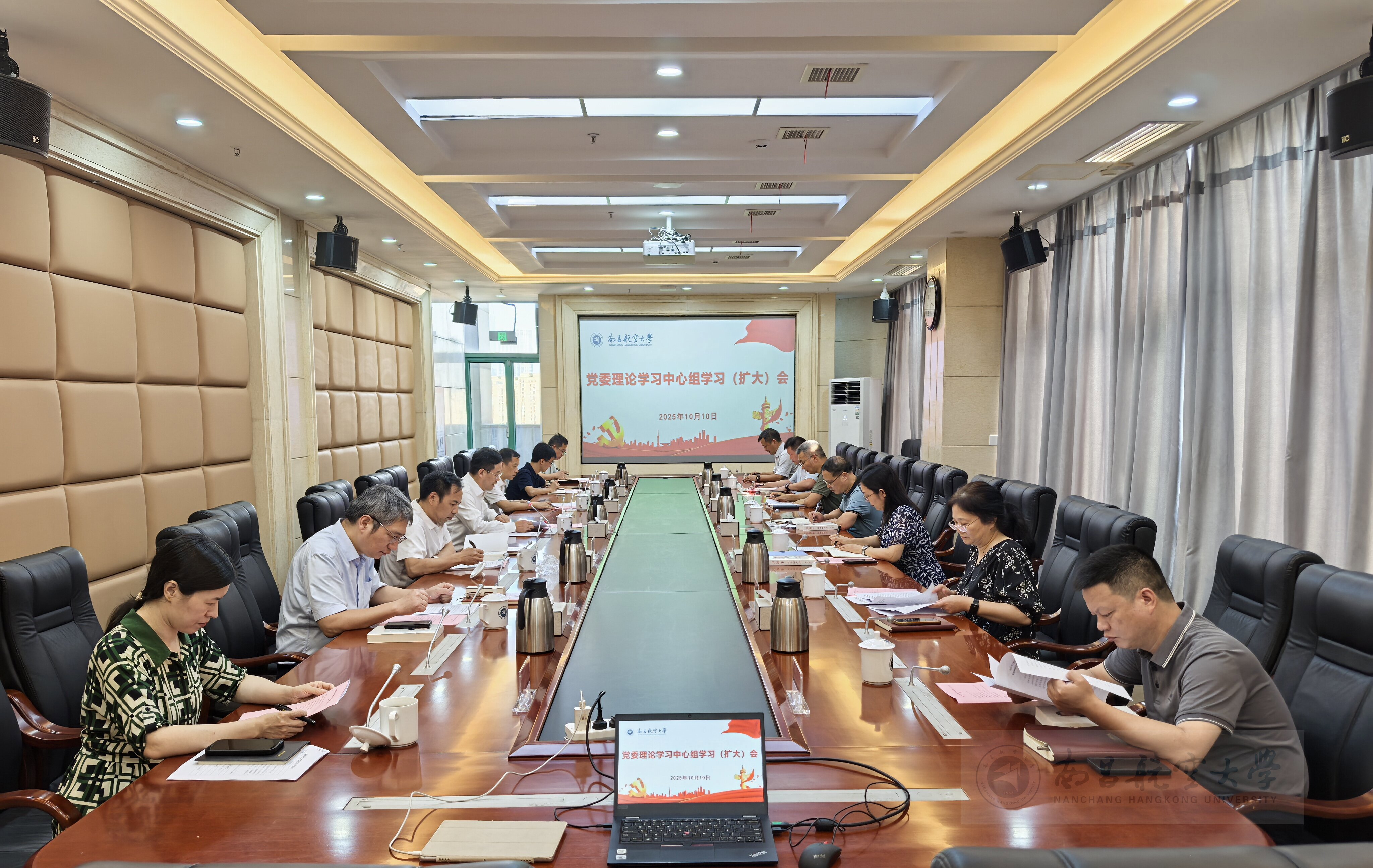 cbc021ed82c42669f25315d1d58f570(1)