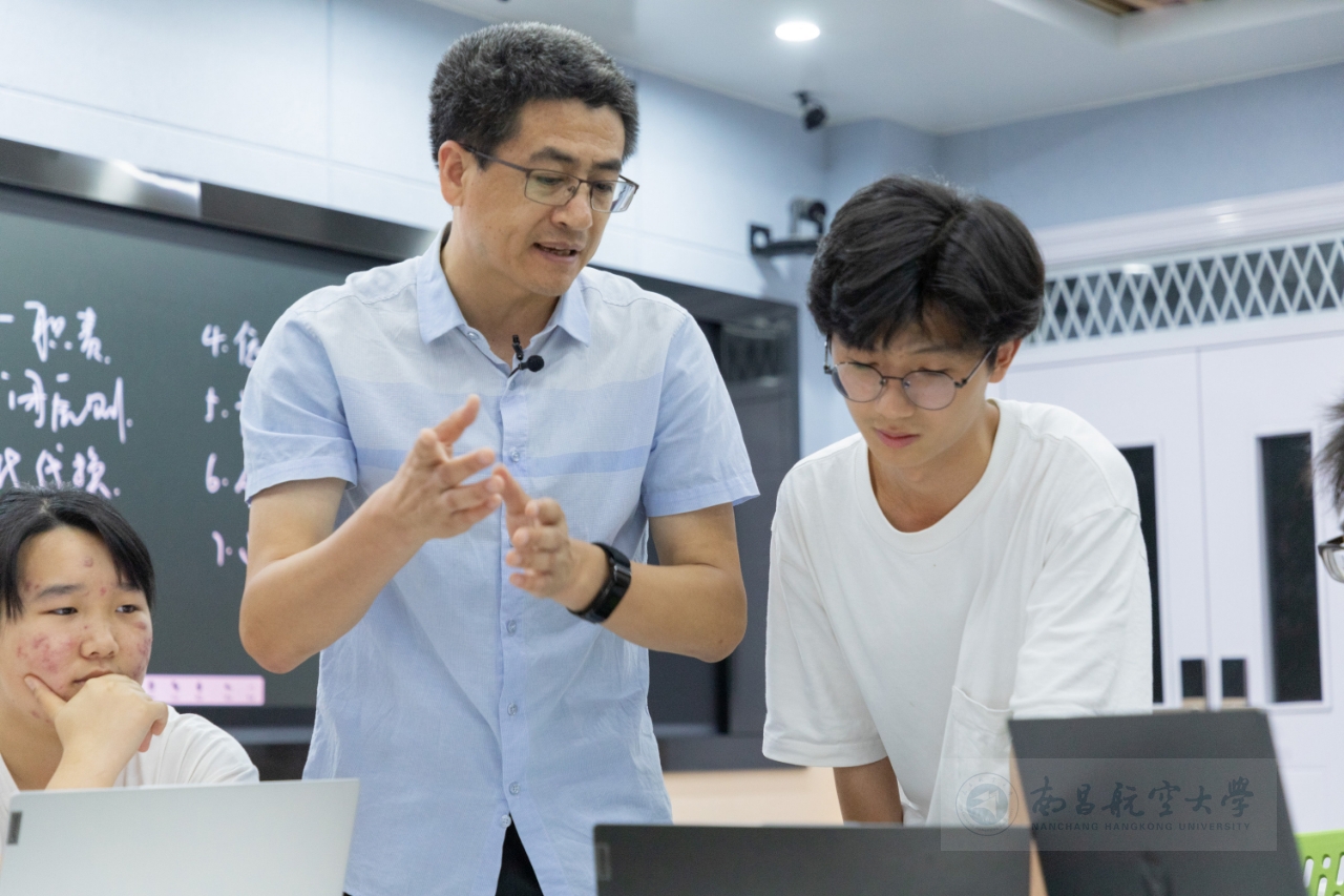 1cb5bf473453755047c6a3c9ac5cb338